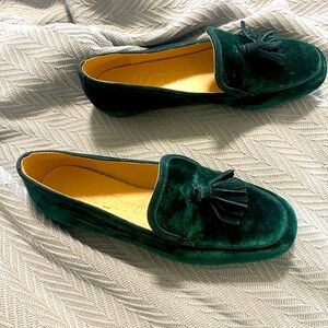 JCrew brand New Marie Tassel Loafers in velvet green